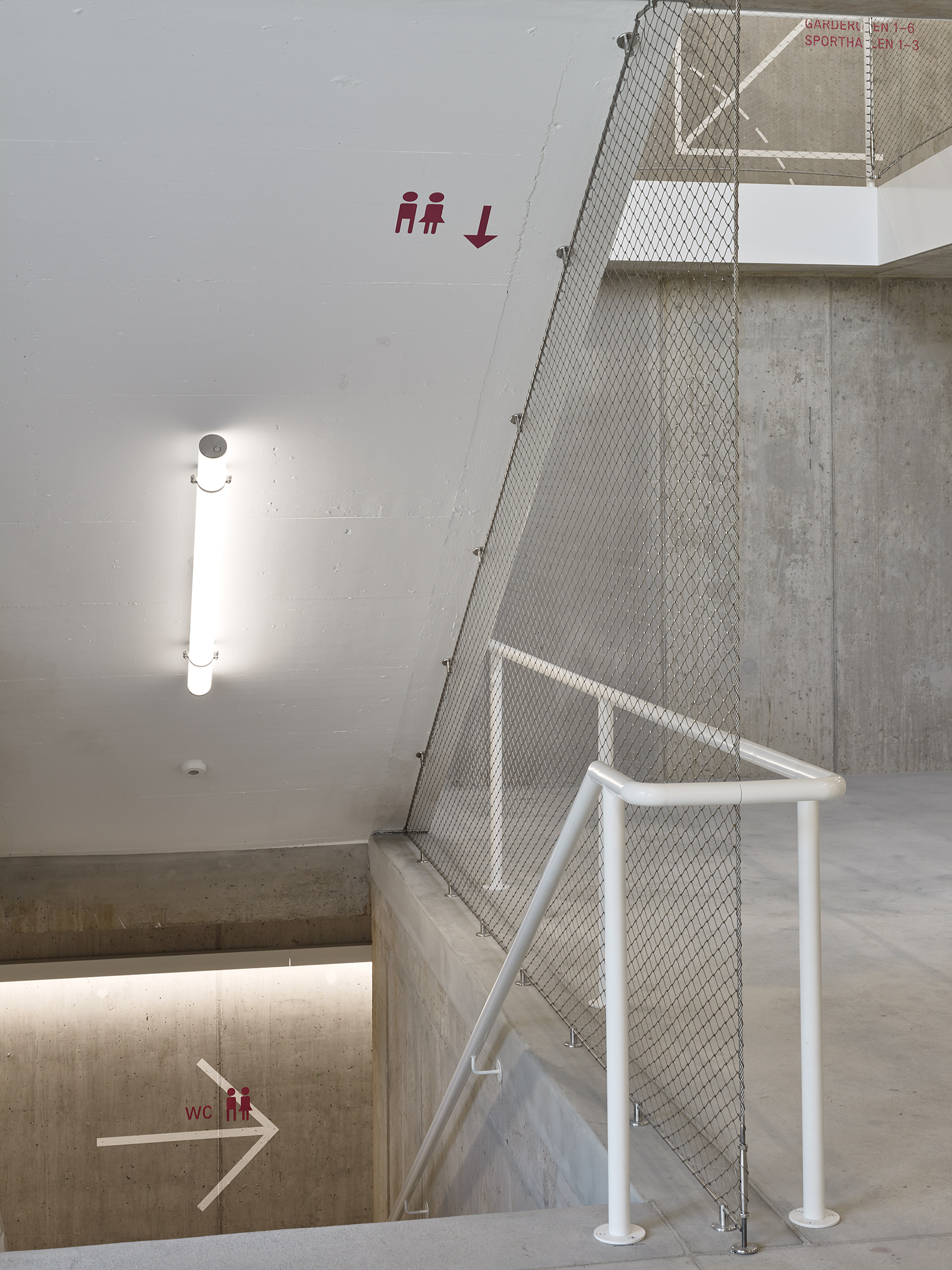 Dreifachturnhalle Kantonsschule Wettingen